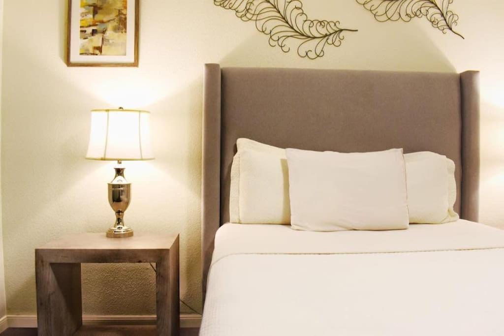 Montrose Pied-A-Terre Apartments Walking Distance To Museums Houston Exterior foto