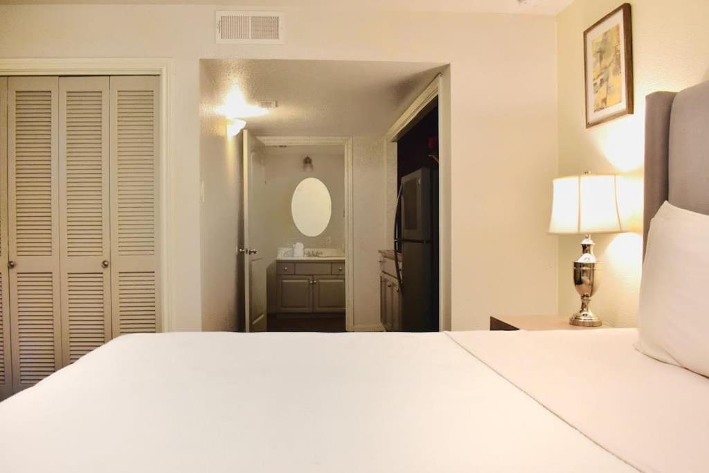 Montrose Pied-A-Terre Apartments Walking Distance To Museums Houston Exterior foto